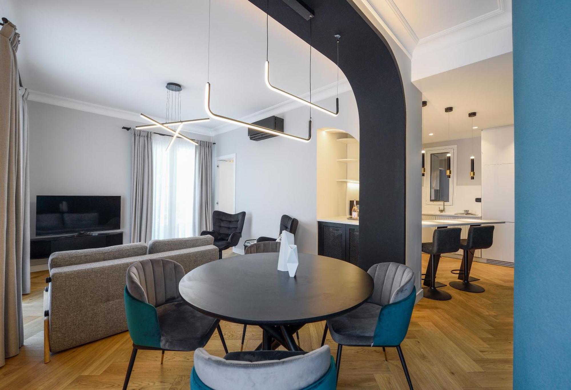 #luxlikehome King